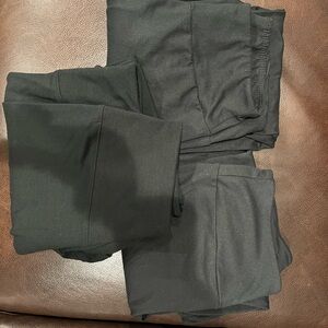 NWOT 2 pair of Lularoe black leggings and Simply Vera!